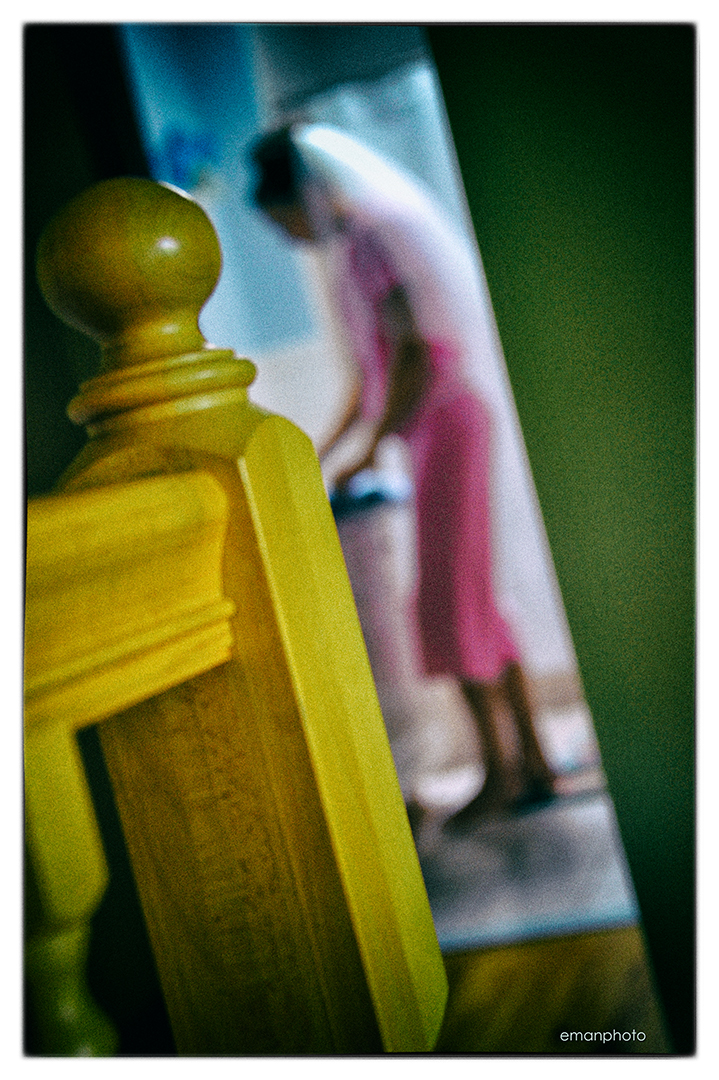 DSC_0052_Bathrobe_Nik_1080