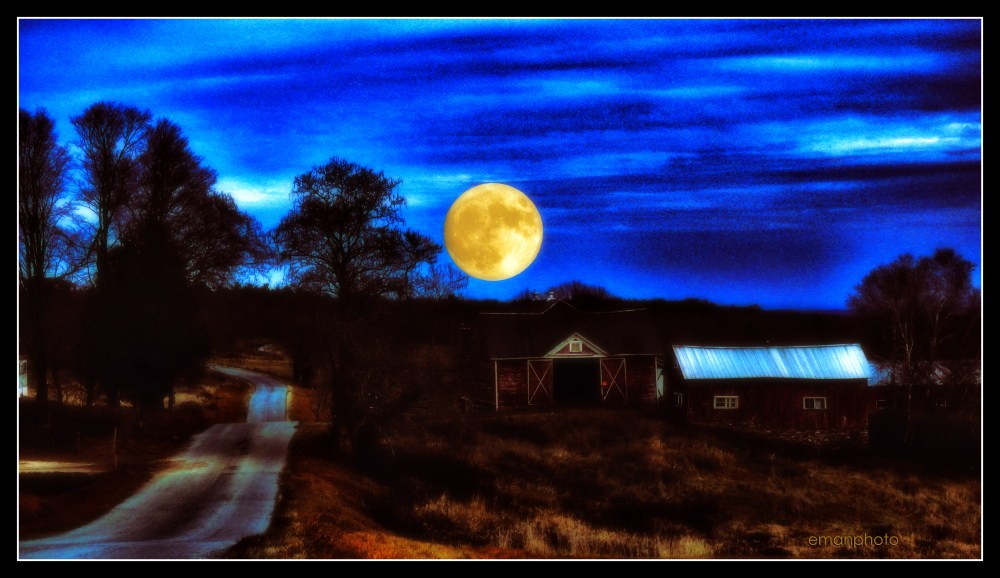 P1020807_The_Moon_That_Didn't_Show_Up